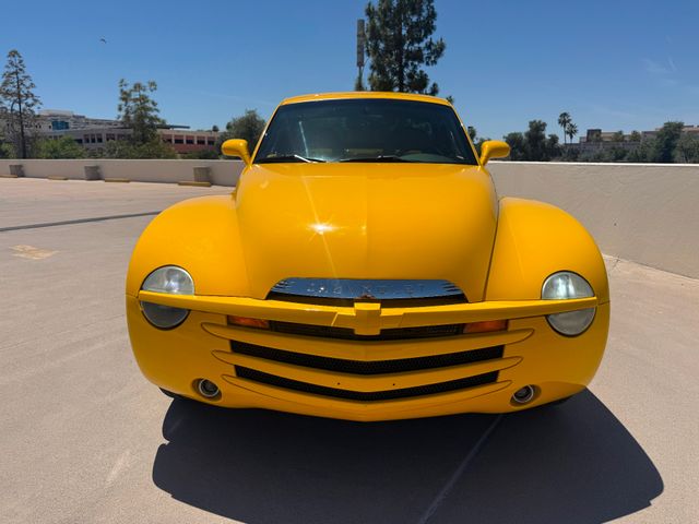 2004 Chevrolet SSR LS