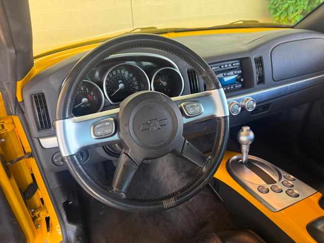 2004 Chevrolet SSR LS