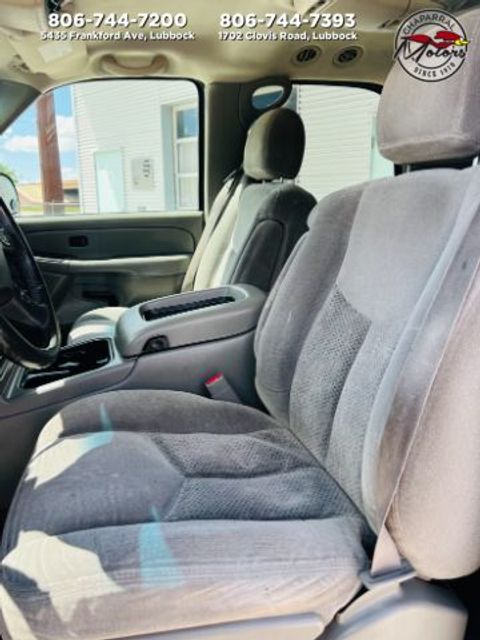 2004 Chevrolet Tahoe 2WD | Lubbock, TX | Chaparral Motors - Lubbock 2004 Chevrolet Tahoe 2WD | Lubbock, TX | Chaparral Motors - Lubbock