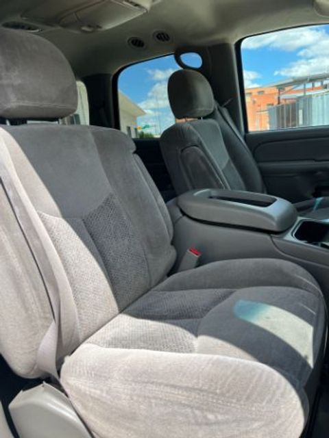 2004 Chevrolet Tahoe 2WD | Lubbock, TX | Chaparral Motors - Lubbock 2004 Chevrolet Tahoe 2WD | Lubbock, TX | Chaparral Motors - Lubbock