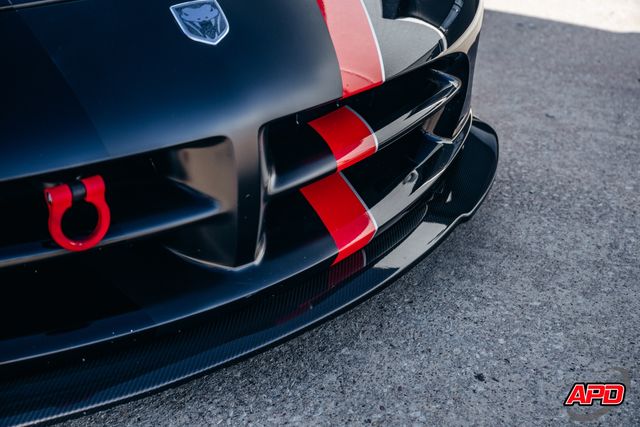 2004 Dodge Viper SRT10