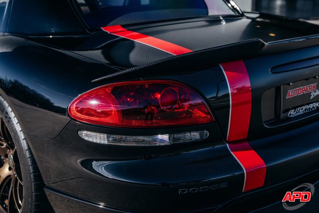 2004 Dodge Viper SRT10 2004 Dodge Viper SRT10