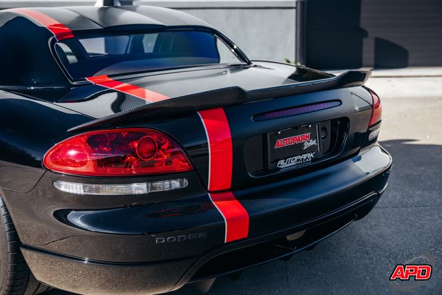 2004 Dodge Viper SRT10 2004 Dodge Viper SRT10