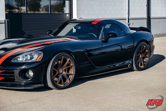 2004 Dodge Viper SRT10 2004 Dodge Viper SRT10