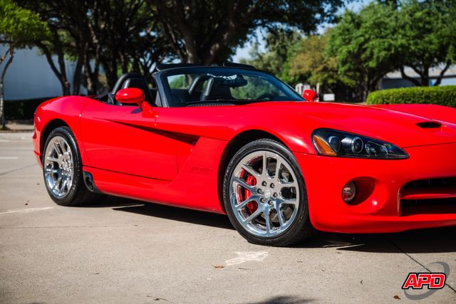 2004 Dodge Viper SRT-10 2004 Dodge Viper SRT-10