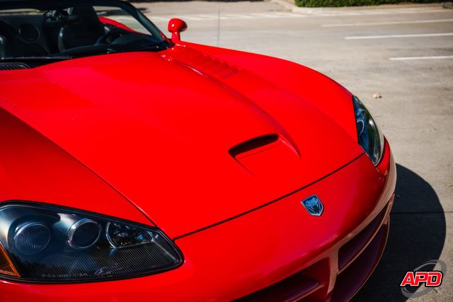 2004 Dodge Viper SRT-10