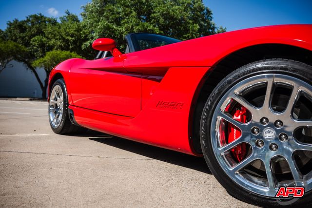 2004 Dodge Viper SRT-10