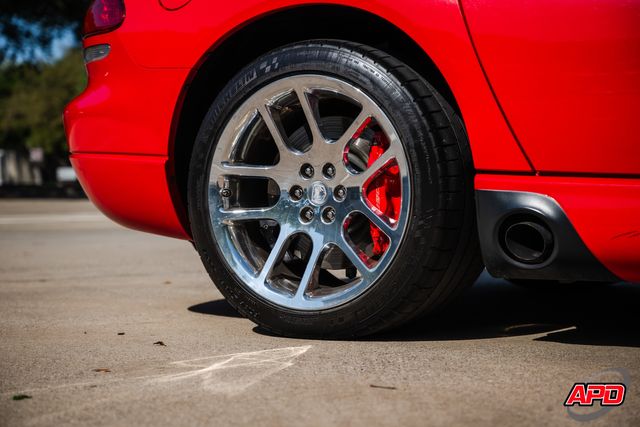 2004 Dodge Viper SRT-10 2004 Dodge Viper SRT-10