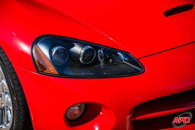 2004 Dodge Viper SRT-10 2004 Dodge Viper SRT-10