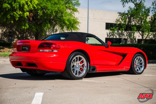 2004 Dodge Viper SRT-10