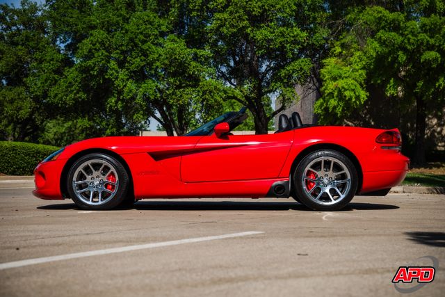 2004 Dodge Viper SRT-10