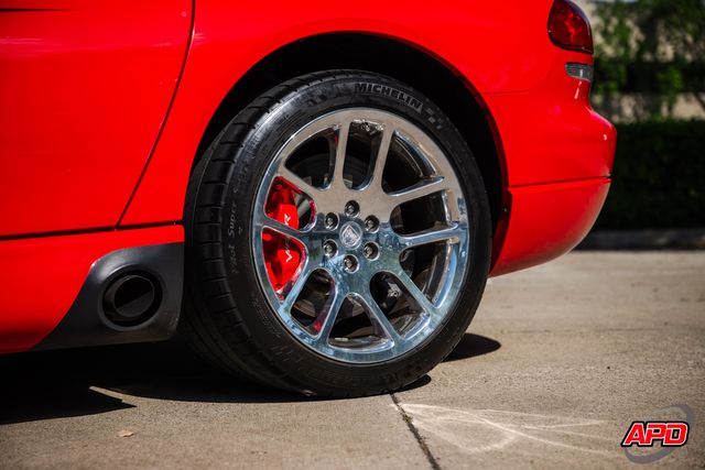 2004 Dodge Viper SRT-10 2004 Dodge Viper SRT-10