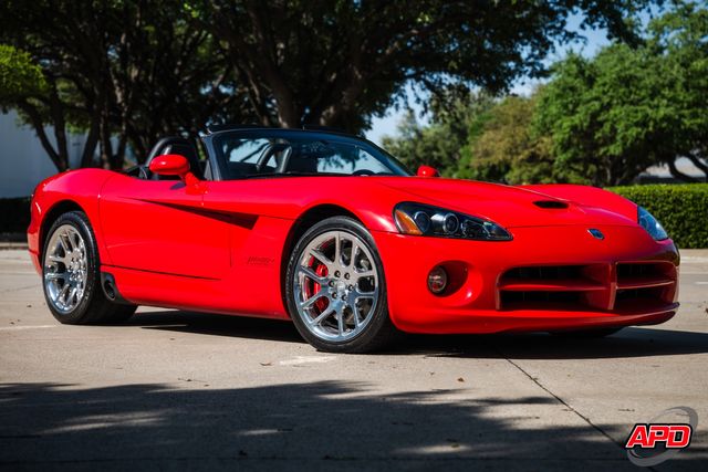 2004 Dodge Viper SRT-10