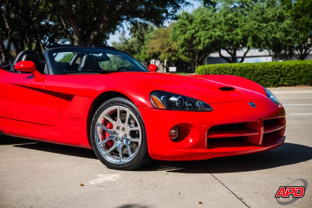 2004 Dodge Viper SRT-10 2004 Dodge Viper SRT-10