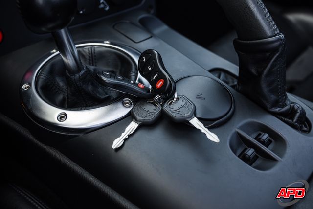 2004 Dodge Viper SRT-10