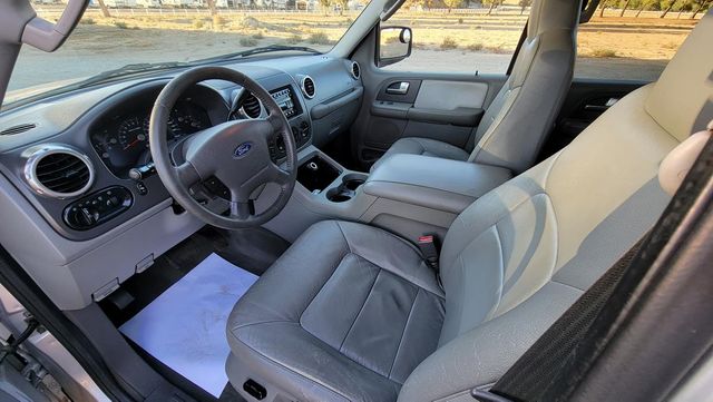 2004 Ford Expedition XLT Sport | Santa Clarita, CA | Starfire Auto Inc 2004 Ford Expedition XLT Sport | Santa Clarita, CA | Starfire Auto Inc