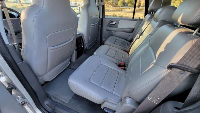 2004 Ford Expedition XLT Sport | Santa Clarita, CA | Starfire Auto Inc 2004 Ford Expedition XLT Sport | Santa Clarita, CA | Starfire Auto Inc