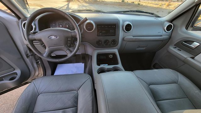 2004 Ford Expedition XLT Sport | Santa Clarita, CA | Starfire Auto Inc 2004 Ford Expedition XLT Sport | Santa Clarita, CA | Starfire Auto Inc