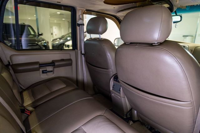 2004 Ford Explorer Sport Trac XLS