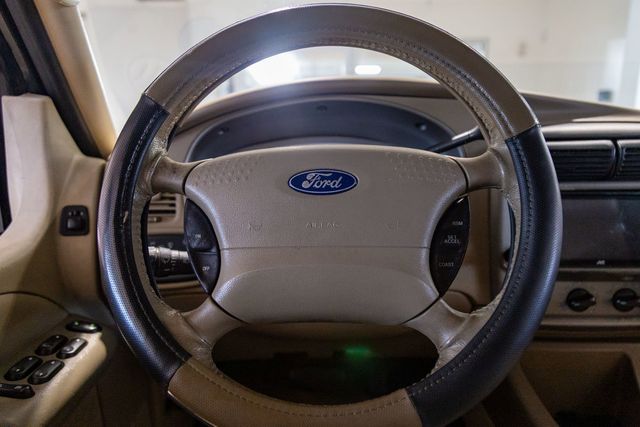 2004 Ford Explorer Sport Trac XLS