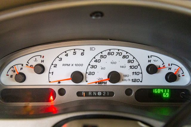 2004 Ford Explorer Sport Trac XLS