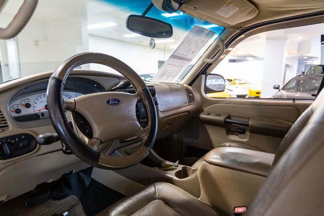 2004 Ford Explorer Sport Trac XLS