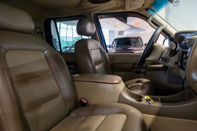 2004 Ford Explorer Sport Trac XLS