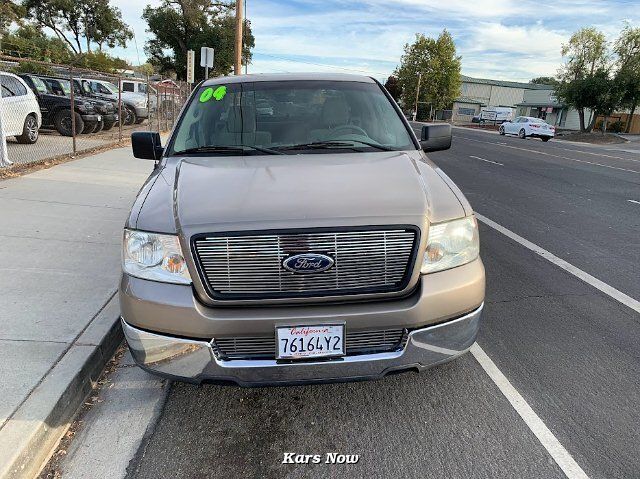 2004 Ford F-150 Lariat