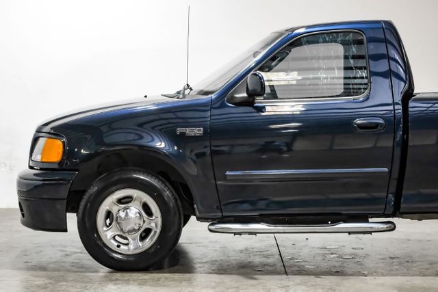 2004 Ford F-150 Heritage XL