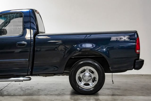 2004 Ford F-150 Heritage XL