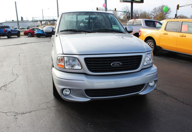 2004 Ford F-150 SVT Lightning Truck | Granite City, Illinois | MasterCars Company Inc. 2004 Ford F-150 SVT Lightning Truck | Granite City, Illinois | MasterCars Company Inc.