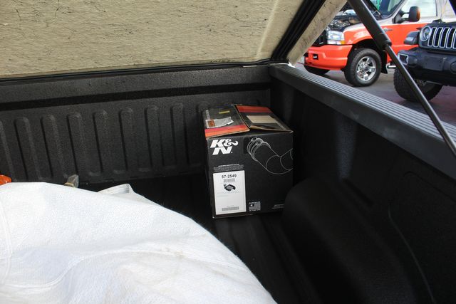 2004 Ford F-150 SVT Lightning Truck | Granite City, Illinois | MasterCars Company Inc. 2004 Ford F-150 SVT Lightning Truck | Granite City, Illinois | MasterCars Company Inc.