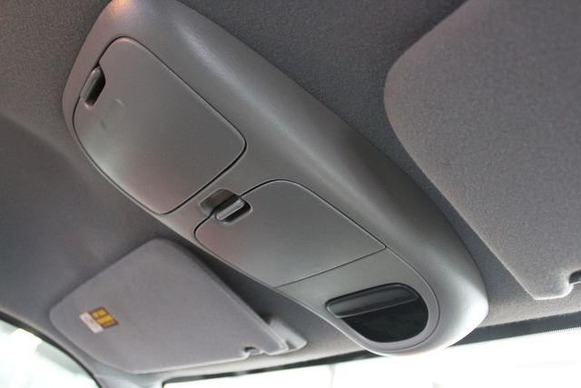 2004 Ford F-150 SVT Lightning Truck | Granite City, Illinois | MasterCars Company Inc. 2004 Ford F-150 SVT Lightning Truck | Granite City, Illinois | MasterCars Company Inc.