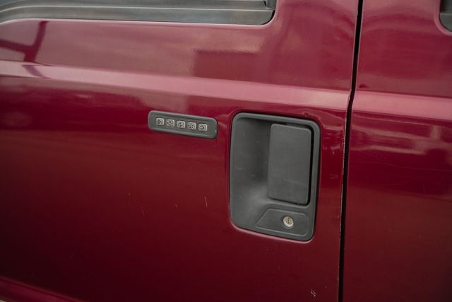 2004 Ford F-250 Super Duty Lariat SHORT BED CREW CAB 4X4 / REG SERVICE | Austin, TX | Rocky Mountain Truck Stop Austin