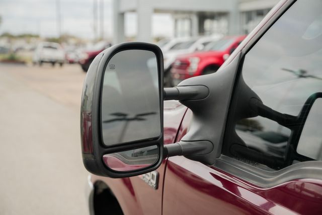 2004 Ford F-250 Super Duty Lariat SHORT BED CREW CAB 4X4 / REG SERVICE | Austin, TX | Rocky Mountain Truck Stop Austin