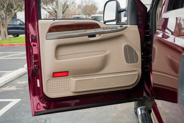 2004 Ford F-250 Super Duty Lariat SHORT BED CREW CAB 4X4 / REG SERVICE | Austin, TX | Rocky Mountain Truck Stop Austin 2004 Ford F-250 Super Duty Lariat SHORT BED CREW CAB 4X4 / REG SERVICE | Austin, TX | Rocky Mountain Truck Stop Austin