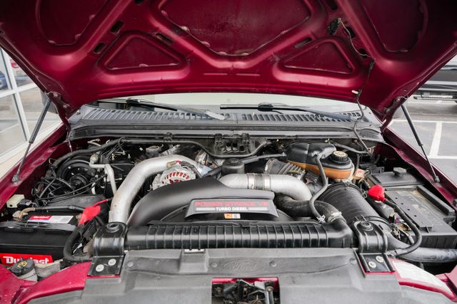 2004 Ford F-250 Super Duty Lariat SHORT BED CREW CAB 4X4 / REG SERVICE | Austin, TX | Rocky Mountain Truck Stop Austin