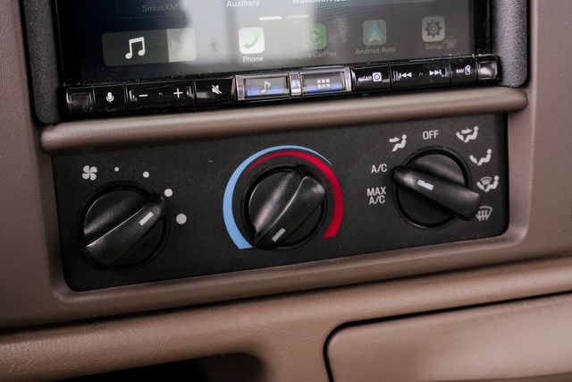 2004 Ford F-250 Super Duty Lariat SHORT BED CREW CAB 4X4 / REG SERVICE | Austin, TX | Rocky Mountain Truck Stop Austin