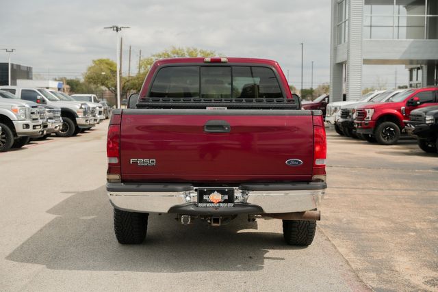 2004 Ford F-250 Super Duty Lariat SHORT BED CREW CAB 4X4 / REG SERVICE | Austin, TX | Rocky Mountain Truck Stop Austin 2004 Ford F-250 Super Duty Lariat SHORT BED CREW CAB 4X4 / REG SERVICE | Austin, TX | Rocky Mountain Truck Stop Austin