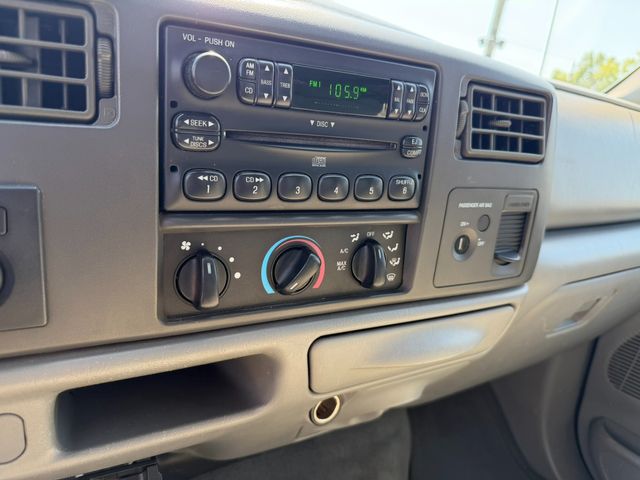 2004 Ford F-250 Super Duty XL | Nashville, TN | Auto Mart Used Cars Inc. 2004 Ford F-250 Super Duty XL | Nashville, TN | Auto Mart Used Cars Inc.