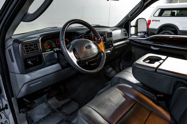 2004 Ford F-350 XL  XLT  LARIAT | Dallas, TX | East Dallas Diesel
