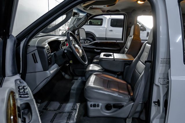 2004 Ford F-350 Super Duty Lariat 6.0L Power Stroke Diesel Leather 2 OWNER TX | Dallas, TX | East Dallas Diesel 2004 Ford F-350 Super Duty Lariat 6.0L Power Stroke Diesel Leather 2 OWNER TX | Dallas, TX | East Dallas Diesel