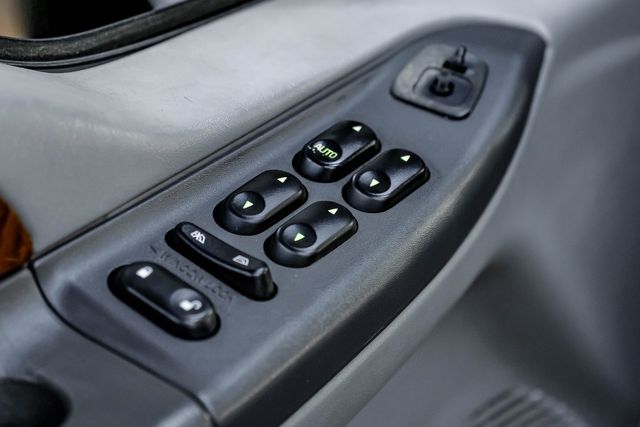 2004 Ford F-350 XL  XLT  LARIAT | Dallas, TX | East Dallas Diesel