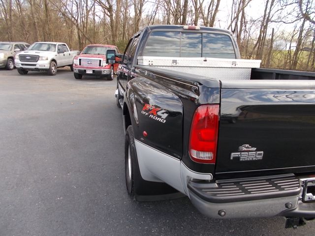 2004 Ford F-350 Super Duty Lariat