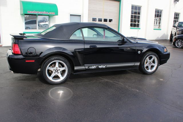 2004 Ford Mustang GT Deluxe | Granite City, Illinois | MasterCars Company Inc. 2004 Ford Mustang GT Deluxe | Granite City, Illinois | MasterCars Company Inc.
