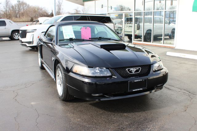 2004 Ford Mustang GT Deluxe | Granite City, Illinois | MasterCars Company Inc. 2004 Ford Mustang GT Deluxe | Granite City, Illinois | MasterCars Company Inc.