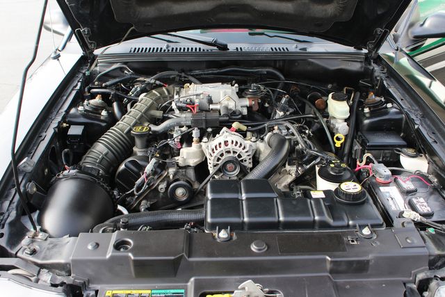 2004 Ford Mustang GT Deluxe | Granite City, Illinois | MasterCars Company Inc.