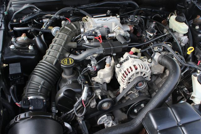 2004 Ford Mustang GT Deluxe | Granite City, Illinois | MasterCars Company Inc.