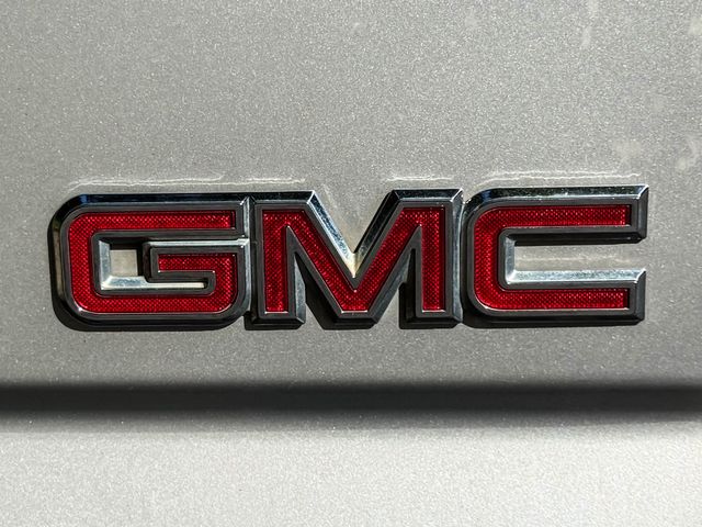 2004 GMC Sierra 1500 Work Truck - Apple Play | Agoura Hills, CA | SoCal Auto Group 2004 GMC Sierra 1500 Work Truck - Apple Play | Agoura Hills, CA | SoCal Auto Group
