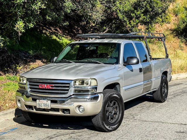 2004 GMC Sierra 1500 Work Truck - Apple Play | Agoura Hills, CA | SoCal Auto Group 2004 GMC Sierra 1500 Work Truck - Apple Play | Agoura Hills, CA | SoCal Auto Group